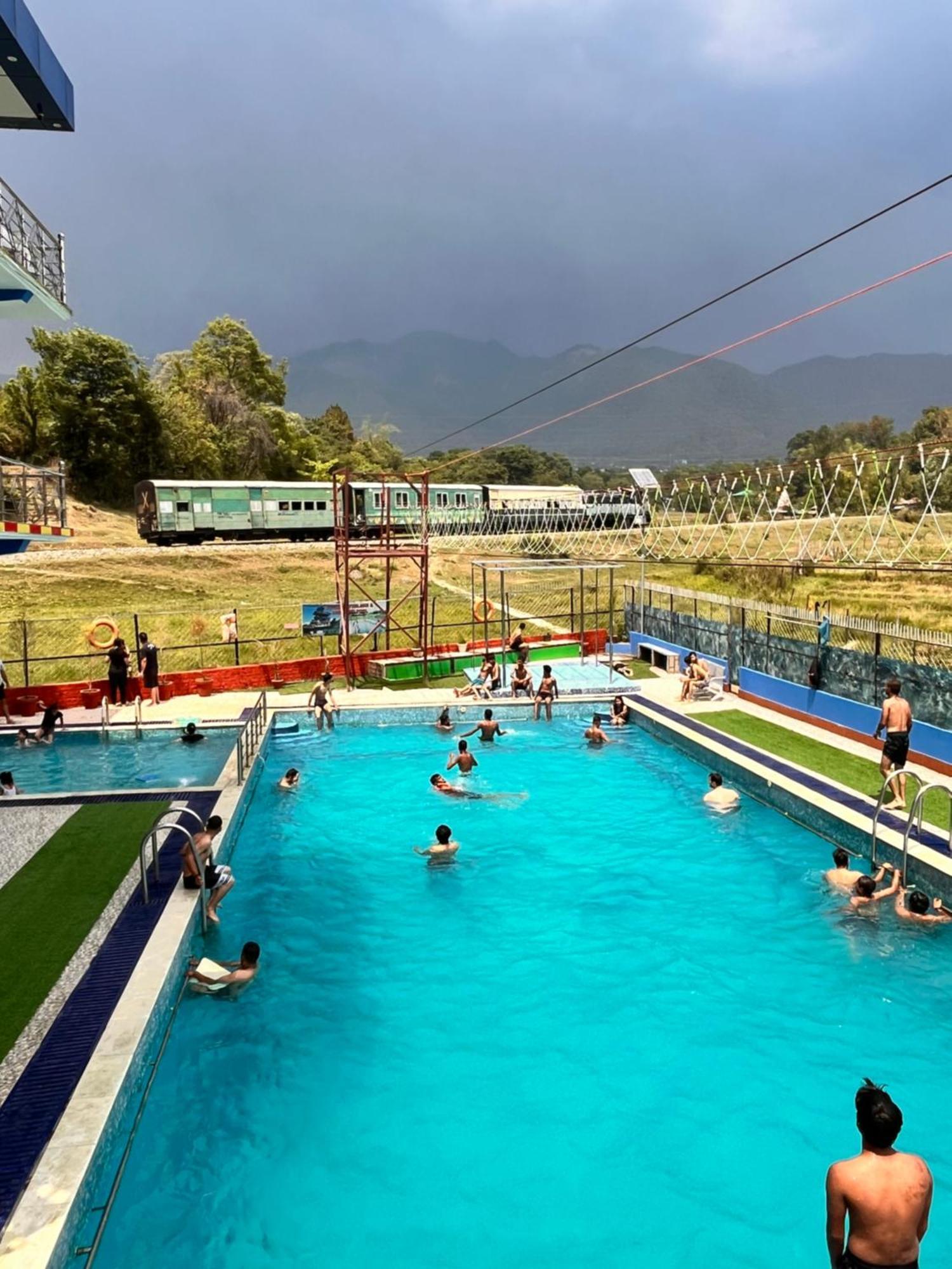Hotel Waterland Aiju Exterior foto